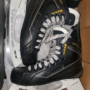 Hockey skates